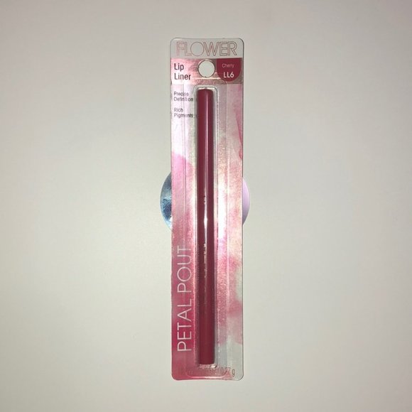 💐5/20$💐Flower beauty lip liner in Cherry New - Picture 3 of 8